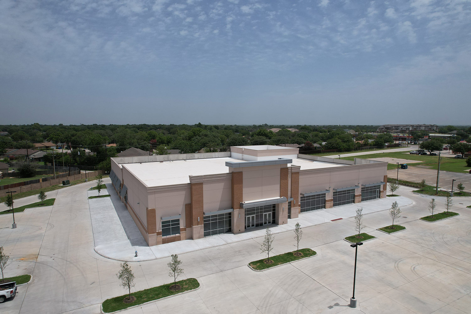 Rowlett Retail & Fitness Facility – Light Industrial